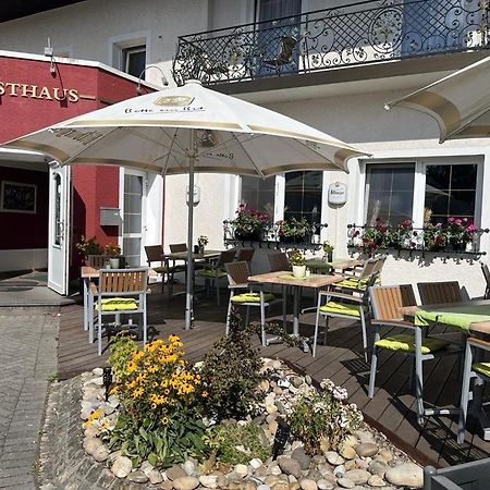 Gasthaus "Zur Alten Dorfschmiede" Metterich Buitenkant foto